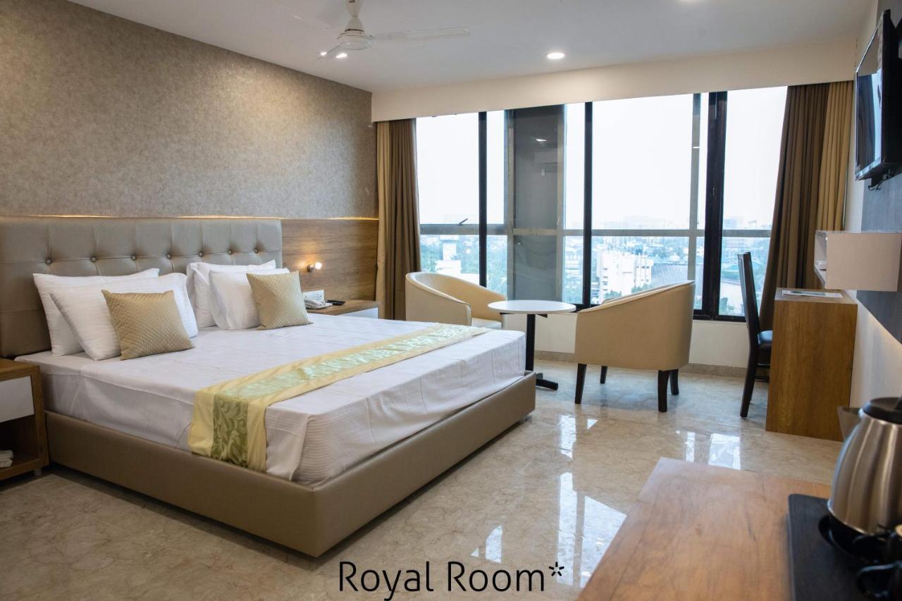Hotel Grace Galaxy Mumbai Exterior foto